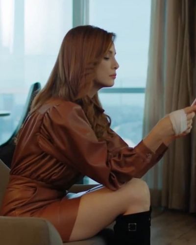 Mine Tuğay seksi ifşa fotoğrafı 859