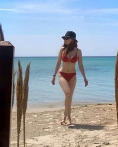 Mine Tuğay seksi ifşa fotoğrafı 872