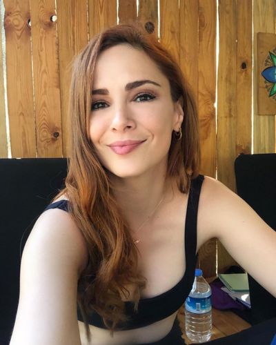 Mine Tuğay seksi ifşa fotoğrafı 879