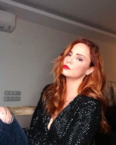 Mine Tuğay seksi ifşa fotoğrafı 919