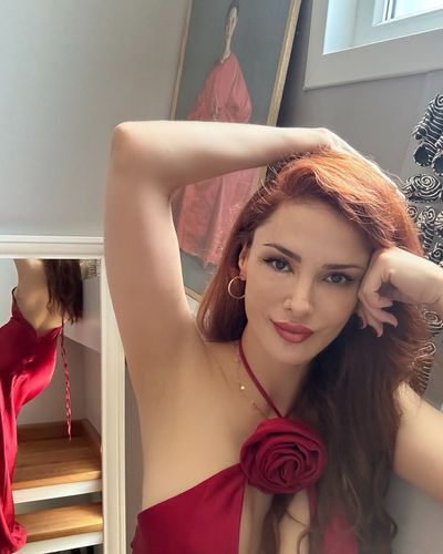 Mine Tuğay seksi ifşa fotoğrafı 92
