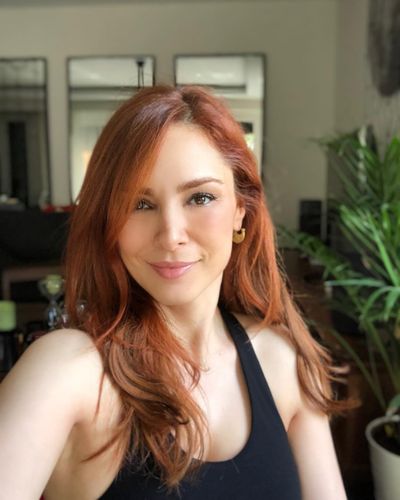 Mine Tuğay seksi ifşa fotoğrafı 950