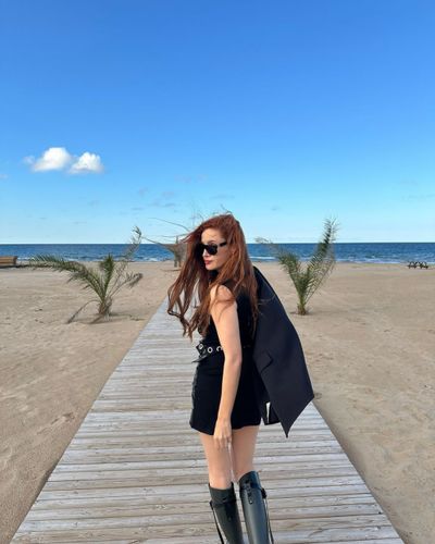 Mine Tuğay seksi ifşa fotoğrafı 96