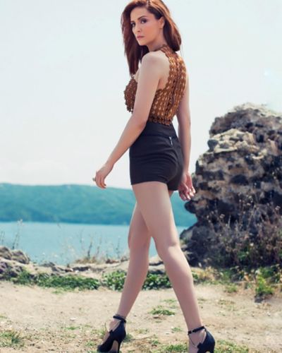 Mine Tuğay seksi ifşa fotoğrafı 977