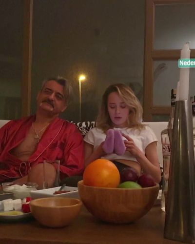 Müge Bayramoğlu seksi ifşa fotoğrafı 123 — Çıplak (2020)