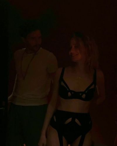 Müge Bayramoğlu seksi ifşa fotoğrafı 162 — Çıplak (2020)