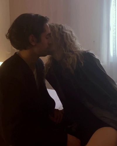 Müge Bayramoğlu seksi ifşa fotoğrafı 188 — Çıplak (2020)