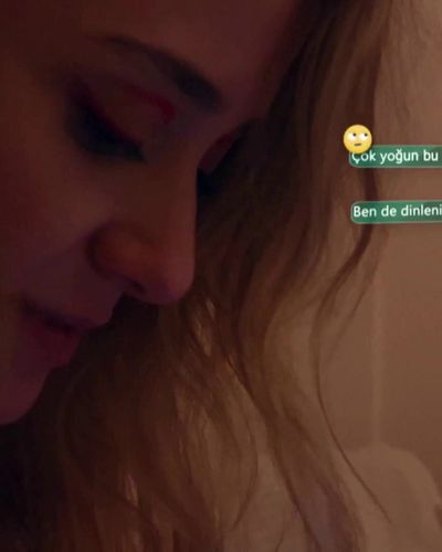 Müge Bayramoğlu seksi ifşa fotoğrafı 194 — Çıplak (2020)