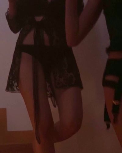 Müge Bayramoğlu seksi ifşa fotoğrafı 202 — Çıplak (2020)