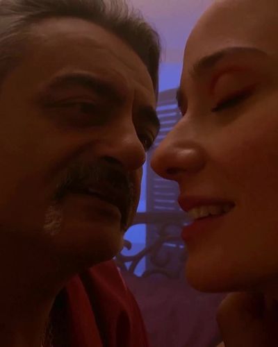 Müge Bayramoğlu seksi ifşa fotoğrafı 212 — Çıplak (2020)