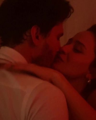 Müge Bayramoğlu seksi ifşa fotoğrafı 214 — Çıplak (2020)