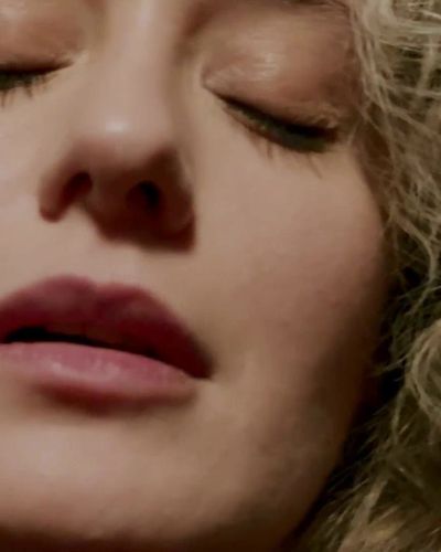 Müge Bayramoğlu seksi ifşa fotoğrafı 34 — Çıplak (2020)