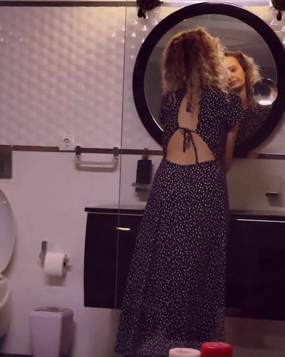 Müge Bayramoğlu seksi ifşa fotoğrafı 35 — Çıplak (2020)