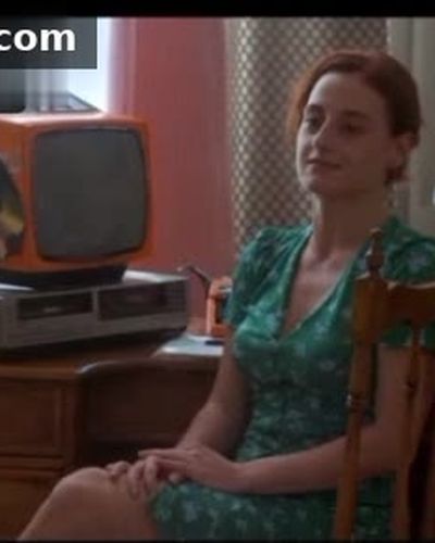 Nazlı Bulum seksi ifşa fotoğrafı 27 — Tam Bir Centilmen (2024)