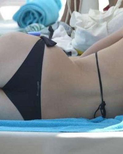 Neslihan Atagul Sexy Photo Collection
