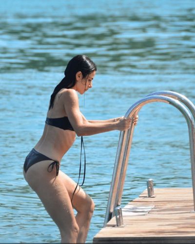 Nesrin Cavadzade seksi ifşa fotoğrafı 111