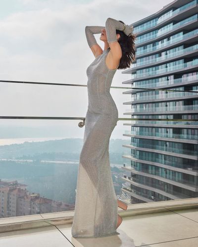 Nesrin Cavadzade seksi ifşa fotoğrafı 230