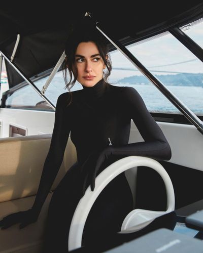 Nesrin Cavadzade seksi ifşa fotoğrafı 279