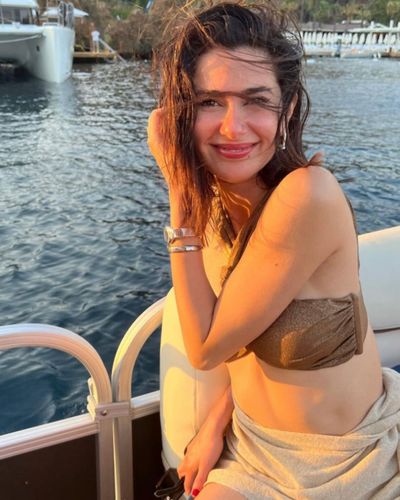 Nesrin Cavadzade seksi ifşa fotoğrafı 318