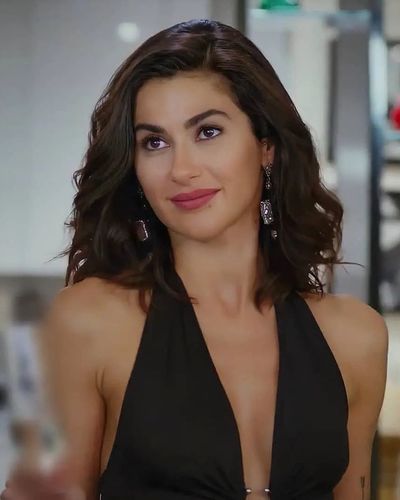 Nesrin Cavadzade seksi ifşa fotoğrafı 337