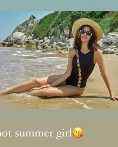 Nesrin Cavadzade seksi ifşa fotoğrafı 361