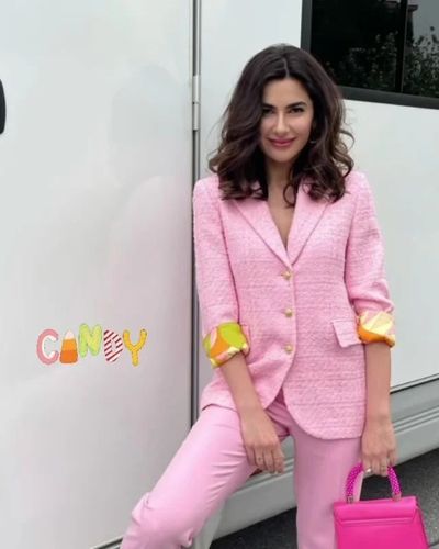 Nesrin Cavadzade seksi ifşa fotoğrafı 427