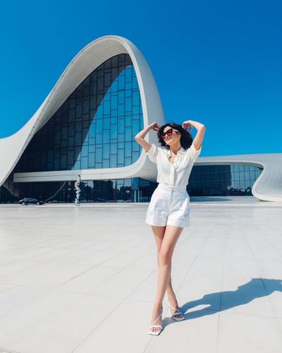Nesrin Cavadzade seksi ifşa fotoğrafı 444