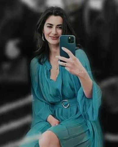 Nesrin Cavadzade seksi ifşa fotoğrafı 509