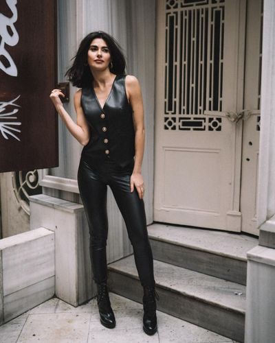 Nesrin Cavadzade seksi ifşa fotoğrafı 582