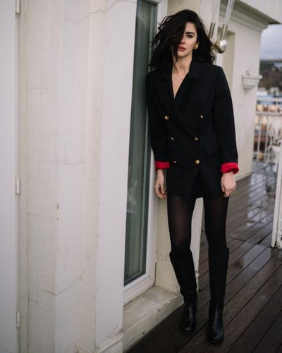 Nesrin Cavadzade seksi ifşa fotoğrafı 584