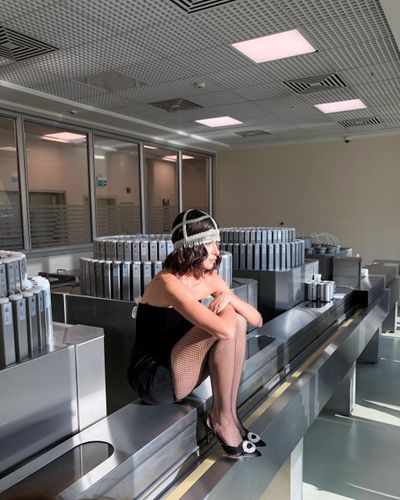 Nesrin Cavadzade seksi ifşa fotoğrafı 591