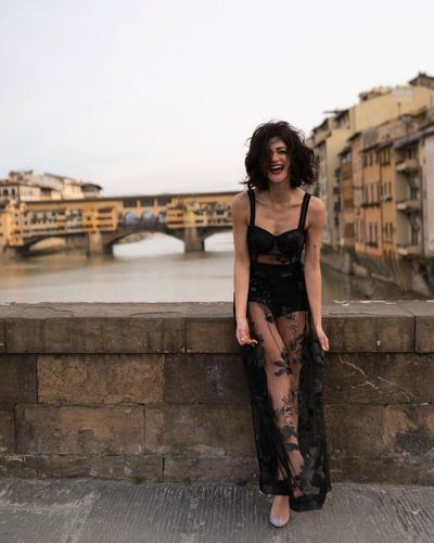 Nesrin Cavadzade seksi ifşa fotoğrafı 610