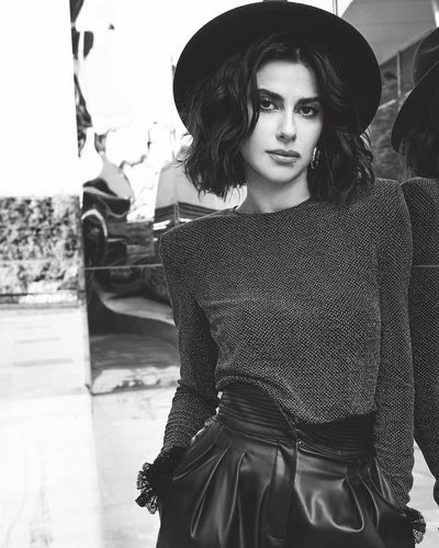Nesrin Cavadzade seksi ifşa fotoğrafı 622