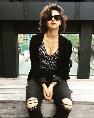 Nesrin Cavadzade seksi ifşa fotoğrafı 643