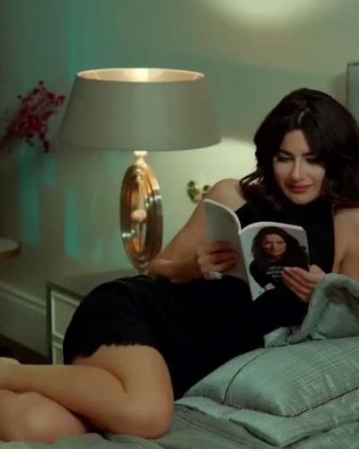 Nesrin Cavadzade seksi ifşa fotoğrafı 699