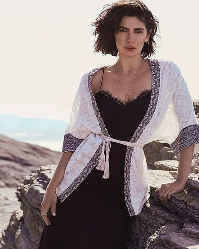 Nesrin Cavadzade seksi ifşa fotoğrafı 739
