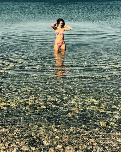 Nesrin Cavadzade seksi ifşa fotoğrafı 751
