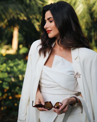 Nesrin Cavadzade seksi ifşa fotoğrafı 93
