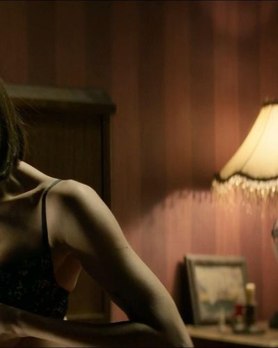 Nesrin Cavadzade seksi ifşa fotoğrafı 10 — El Desentierro (2018)
