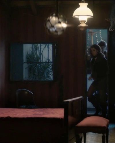 Nesrin Cavadzade seksi ifşa fotoğrafı 16 — El Desentierro (2018)