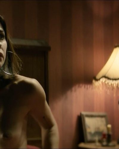 Nesrin Cavadzade seksi ifşa fotoğrafı 8 — El Desentierro (2018)