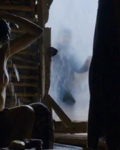 Nesrin Cavadzade seksi ifşa fotoğrafı 20 — The Lamb (2014)