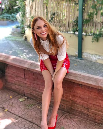 Nilperi Sahinkaya seksi ifşa fotoğrafı 102