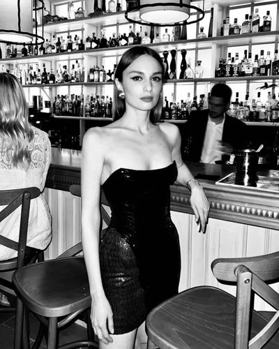 Nilperi Sahinkaya seksi ifşa fotoğrafı 19