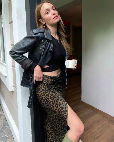 Nilperi Sahinkaya seksi ifşa fotoğrafı 50