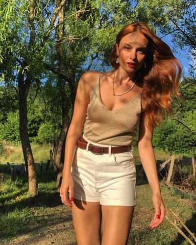 Nilperi Sahinkaya seksi ifşa fotoğrafı 71