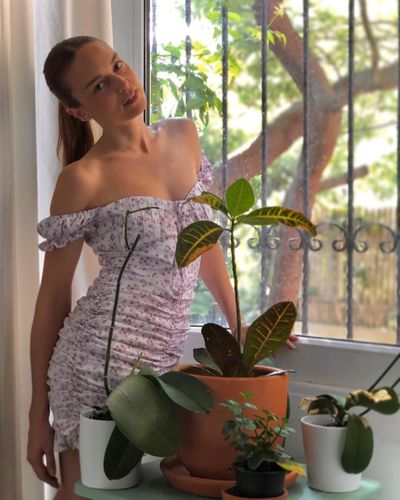 Nilperi Sahinkaya seksi ifşa fotoğrafı 72