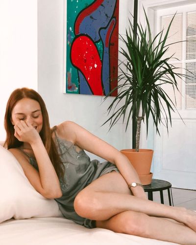 Nilperi Sahinkaya seksi ifşa fotoğrafı 85