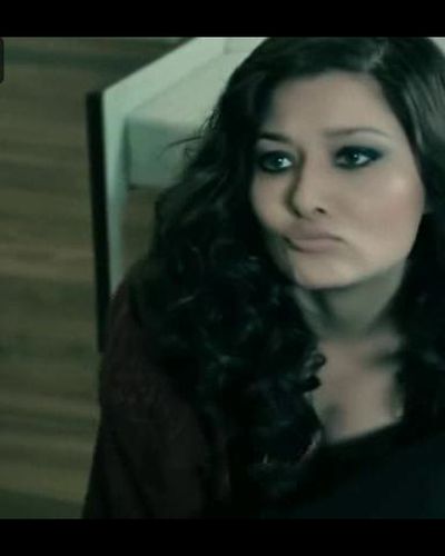 Nurgül Yeşilçay seksi ifşa fotoğrafı 60 — İşler Güçler (2003)