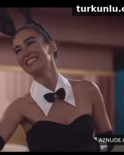 Öykü Naz Altay seksi ifşa fotoğrafı 1 — Zeytin Ağacı (2022)